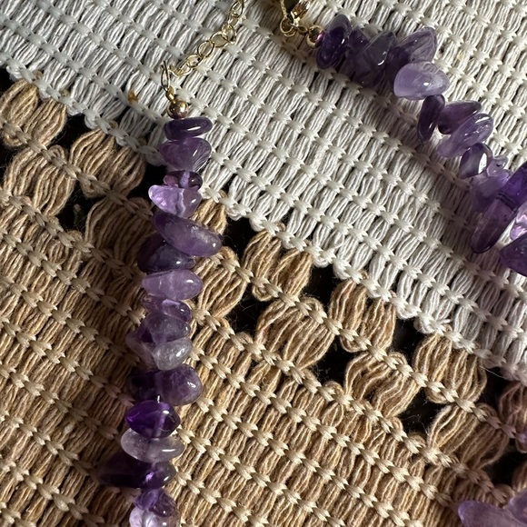 Amethyst Chips Beaded Necklace with Gold Tone Hardware - Picture 10 of 14